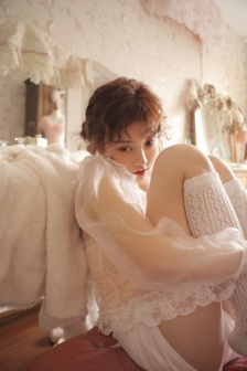 宝宝腿趴开一点就不会疼的原因和预